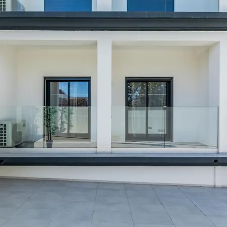 شقة Correeira Luxury Residence T2 C- Albufeira, Pools, Wifi, Bbq, Beach البوفيرا