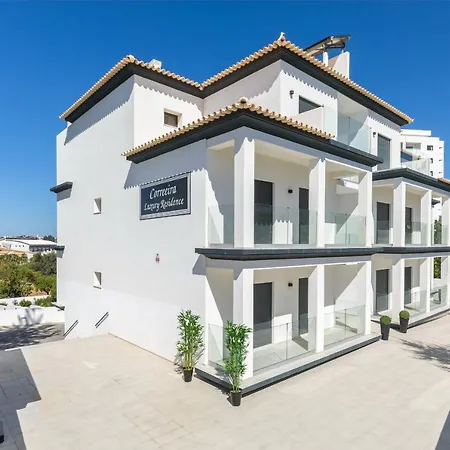Correeira Luxury Residence T2 C- Albufeira, Pools, Wifi, Bbq, Beach شقة