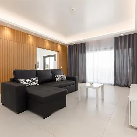 شقة Correeira Luxury Residence T2 C- Albufeira, Pools, Wifi, Bbq, Beach البوفيرا